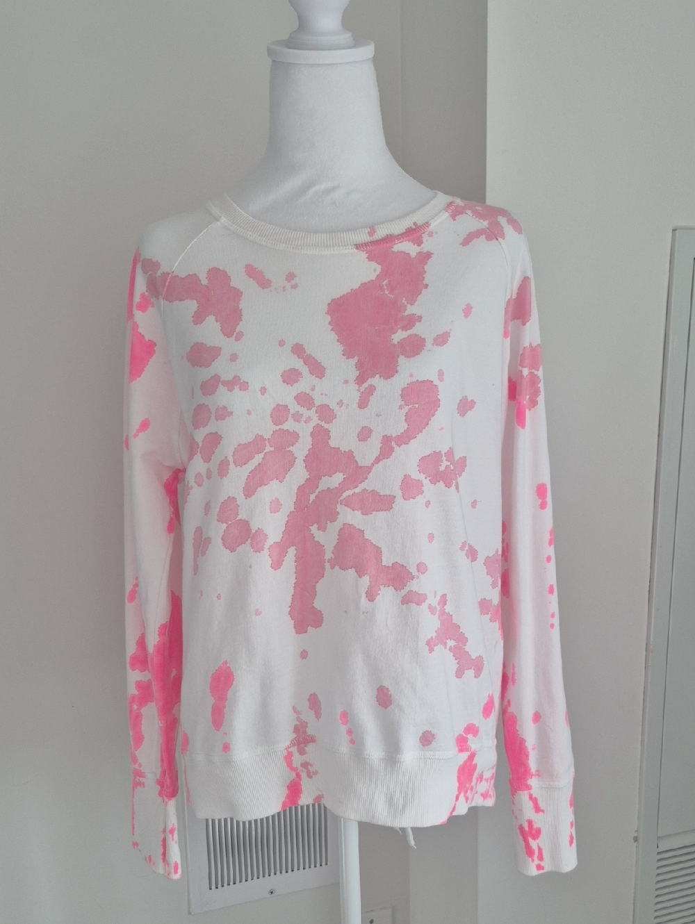 Jumper 1234 Sweatshirt In White/Pink Splatter Size 2